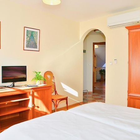 Nyerges Vendegfogado Bed & Breakfast Hegykő Eksteriør bilde
