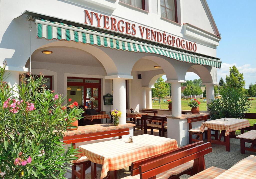 Nyerges Vendegfogado Bed & Breakfast Hegykő Eksteriør bilde