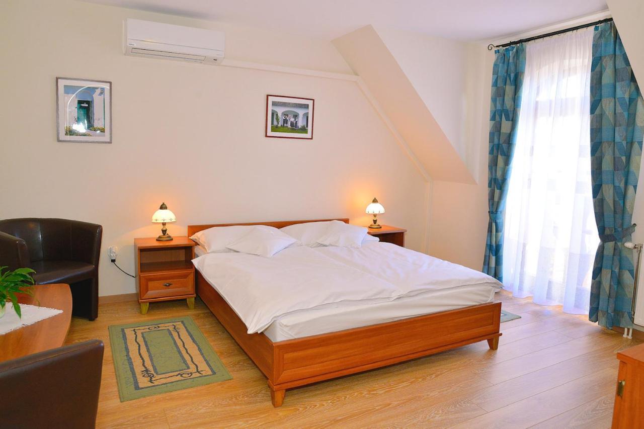 Nyerges Vendegfogado Bed & Breakfast Hegykő Eksteriør bilde